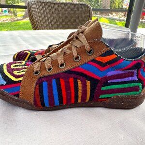 Kuna Prints Lace Up Womens size 5.5(36) Shoes